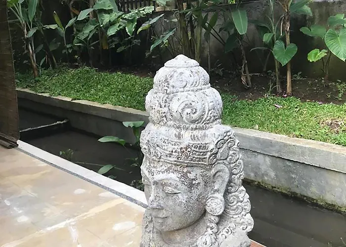 Apartment 125m2 App With Kitchen And Spacious Garden And Pool Ubud (Bali)