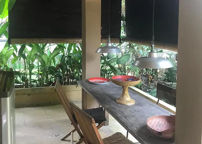125m2 App With Kitchen And Spacious Garden And Pool Apartment Ubud (Bali)